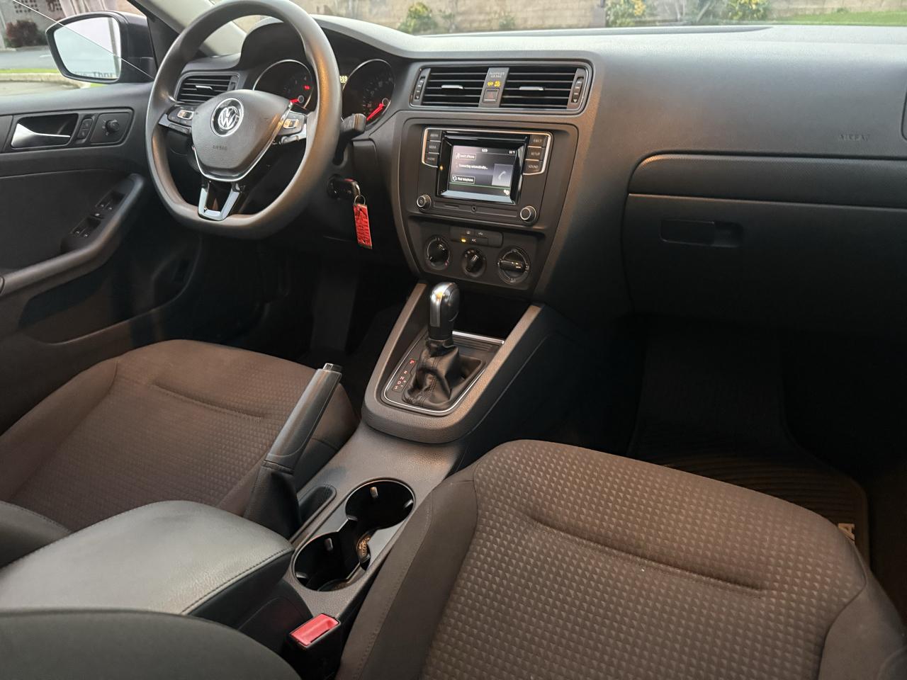 Volkswagen Jetta 1.4T S w/Technology 6A 2016