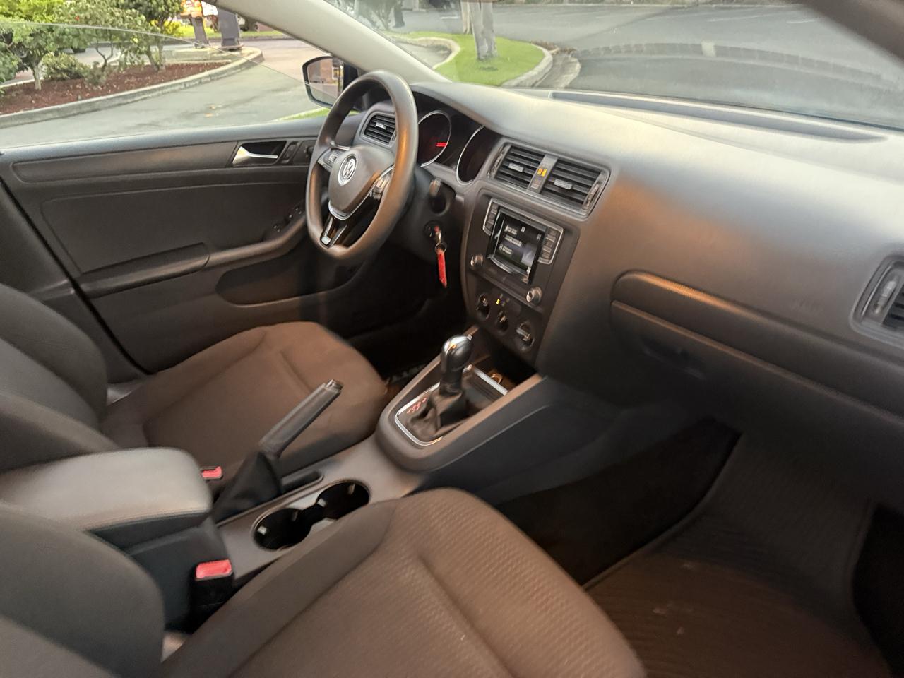 Volkswagen Jetta 1.4T S w/Technology 6A 2016