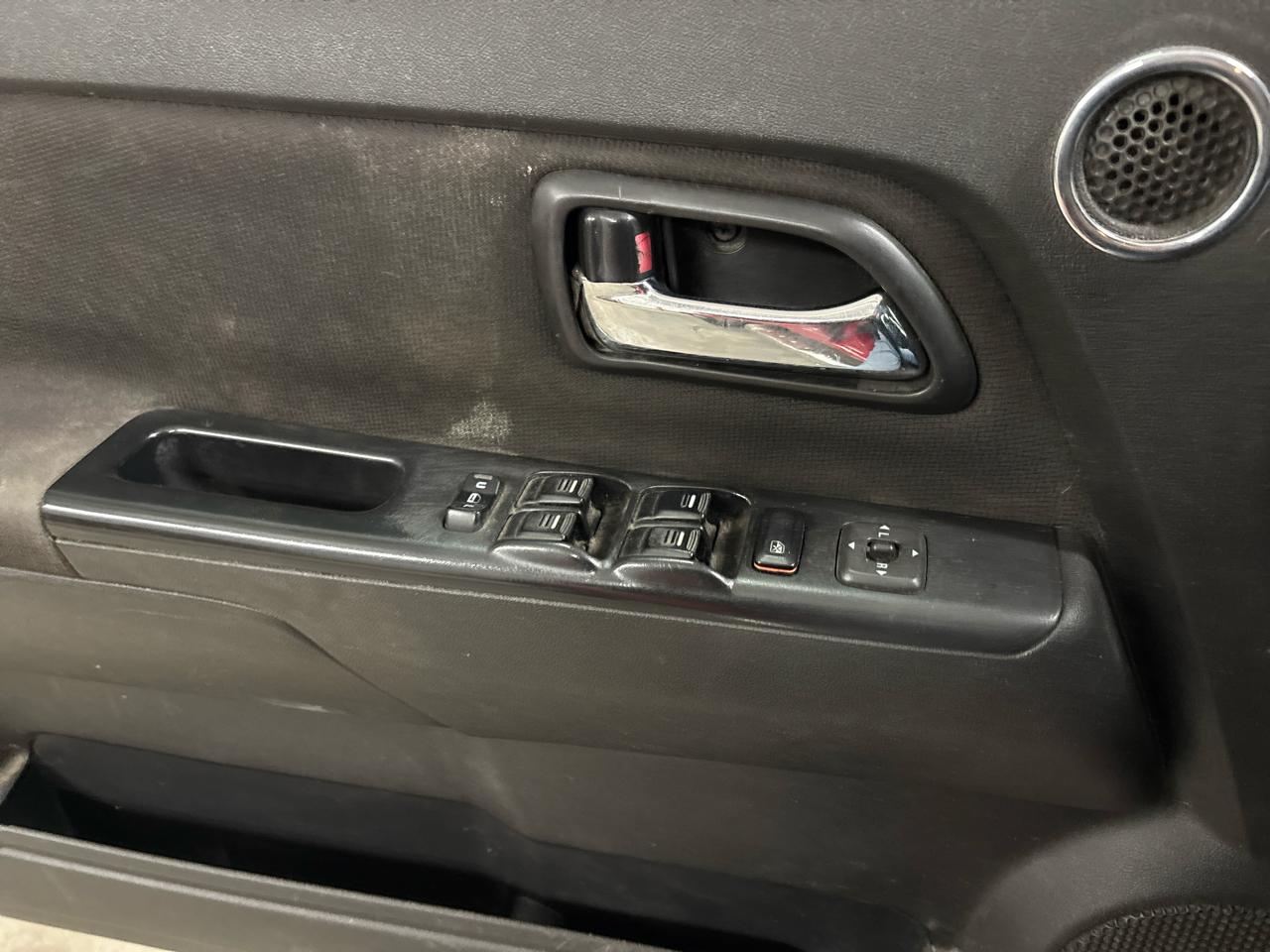 Chevrolet Colorado 2LT Crew Cab 4WD 2012