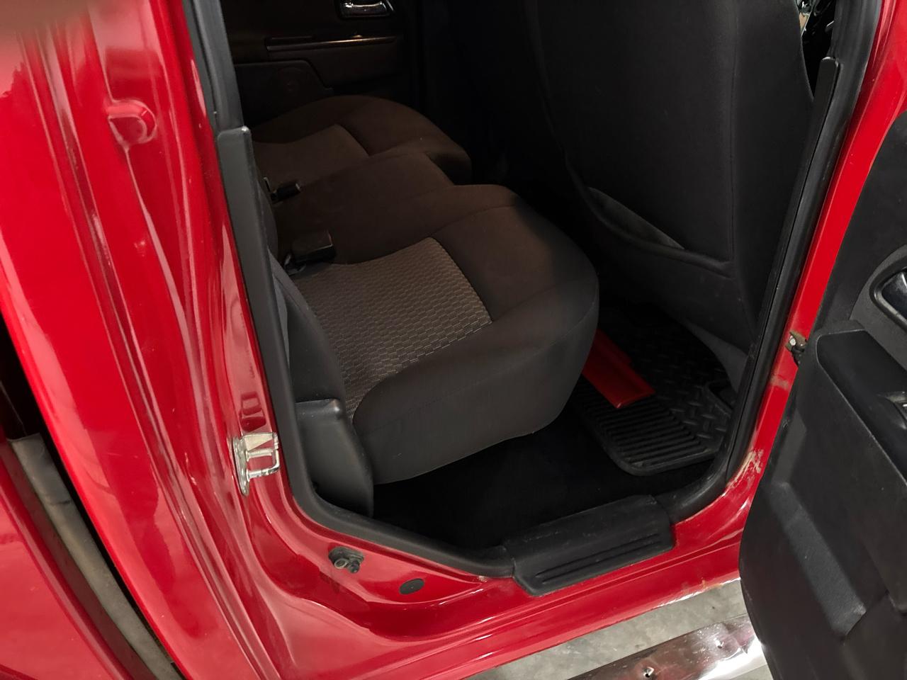 Chevrolet Colorado 2LT Crew Cab 4WD 2012