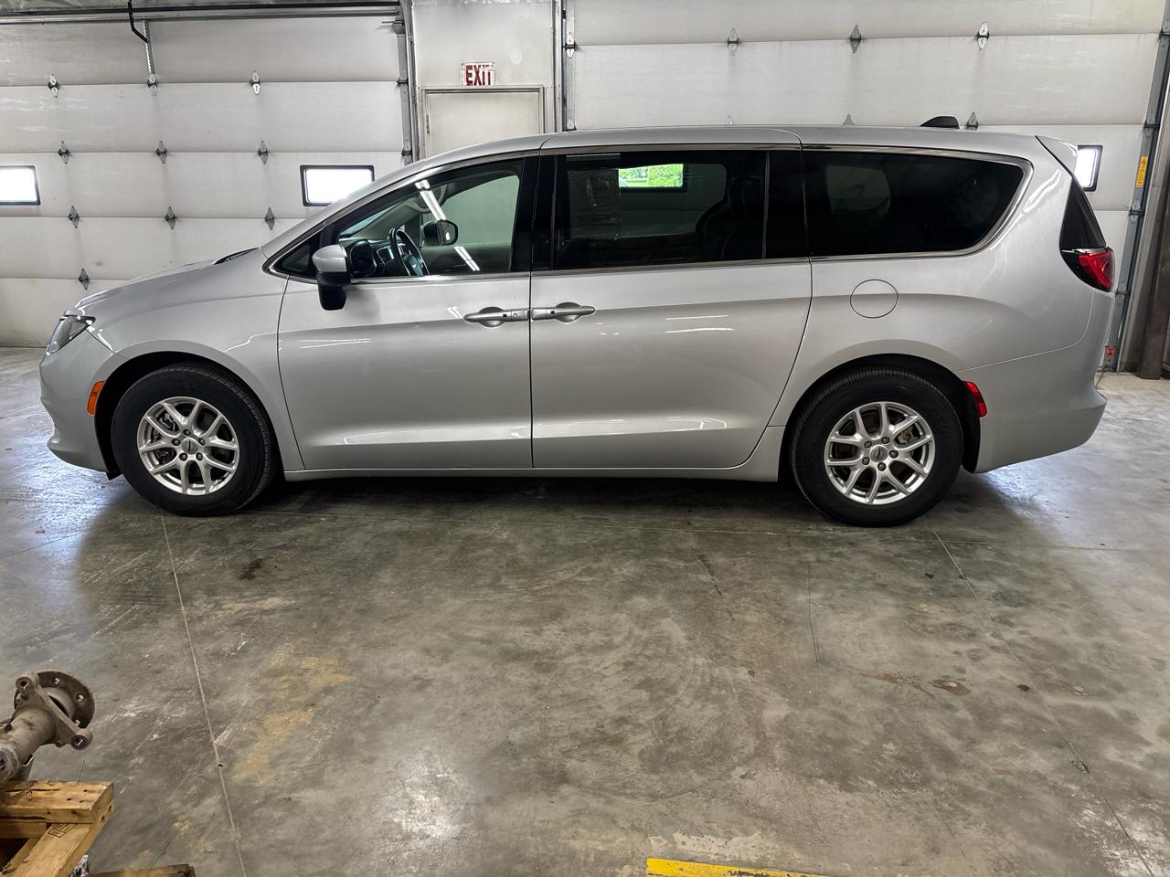 Chrysler Voyager LX 2022