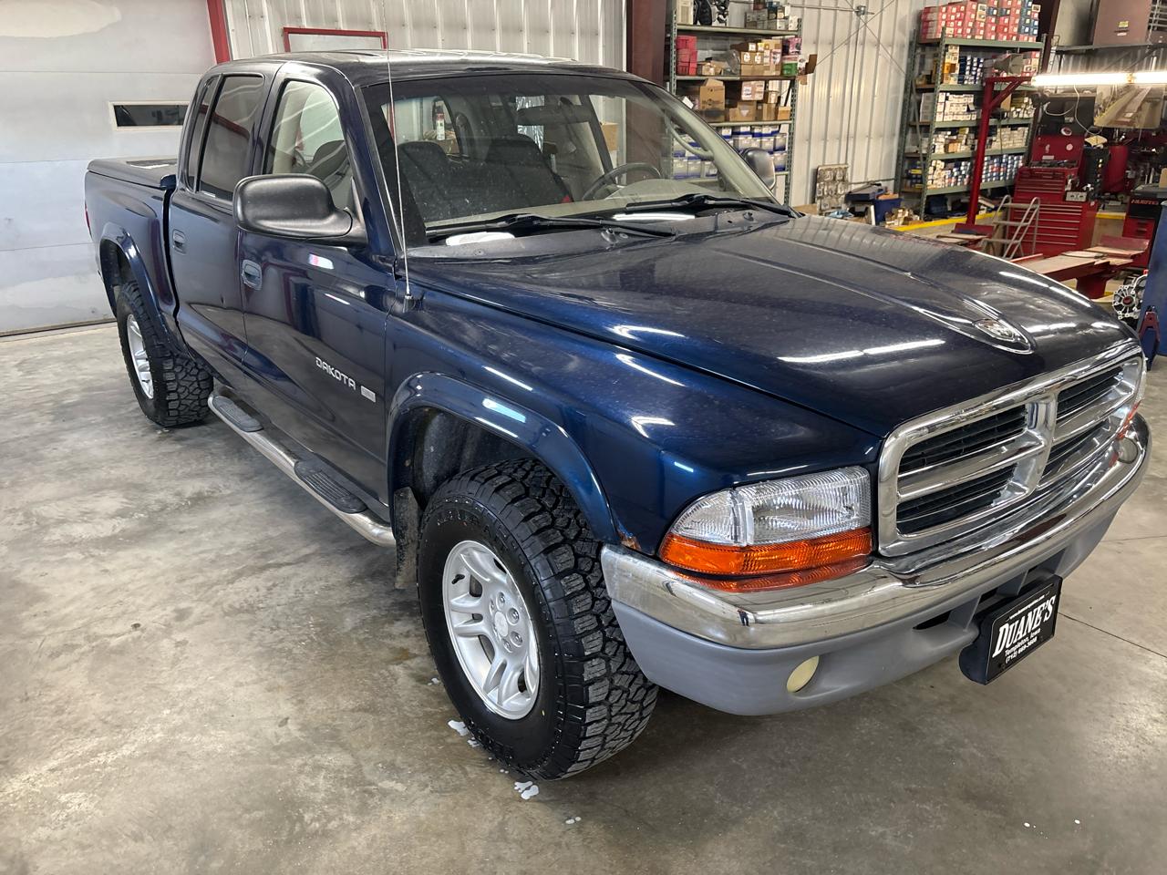Dodge Dakota Quad Cab 4WD 2001
