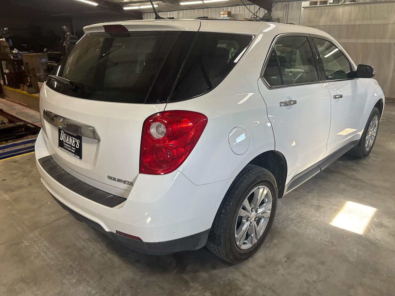 Chevrolet Equinox LS 2WD 2012