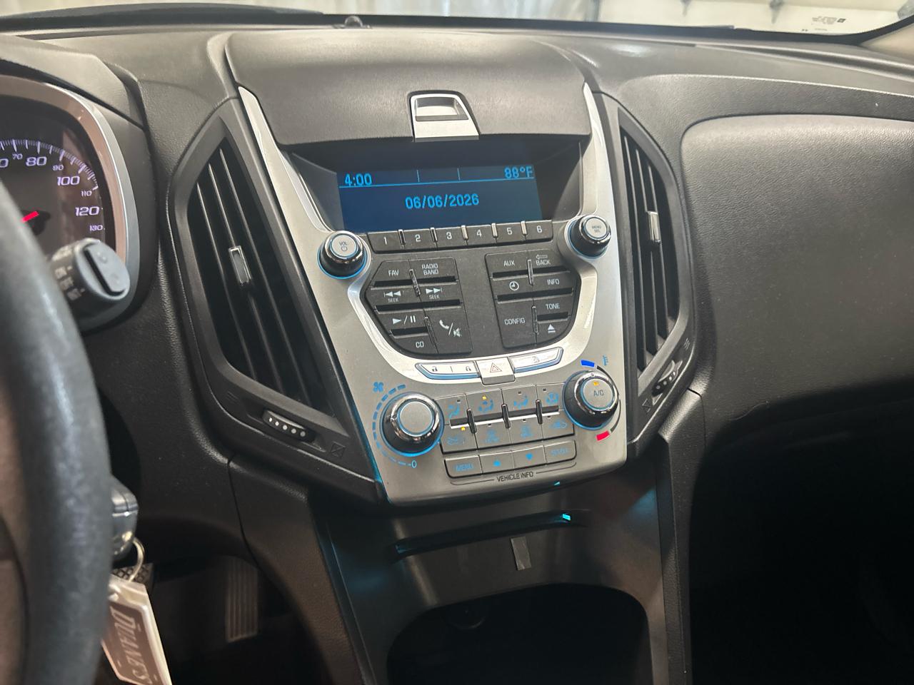 Chevrolet Equinox LS 2WD 2012