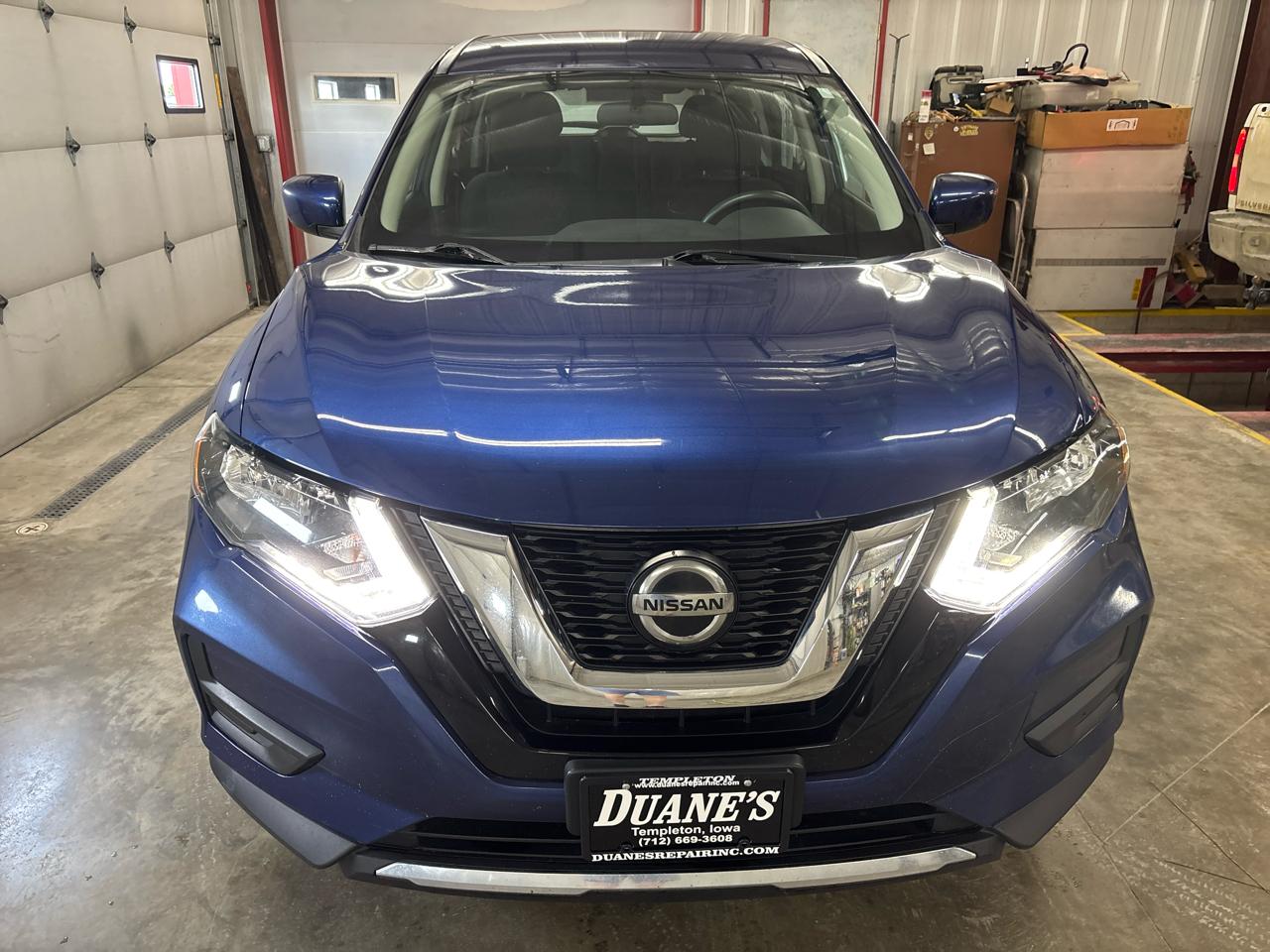 Nissan Rogue SV AWD 2018