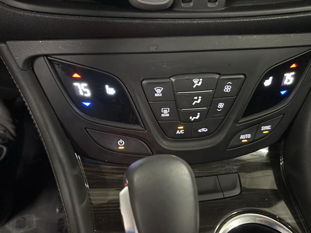 Buick Envision Essense AWD 2019