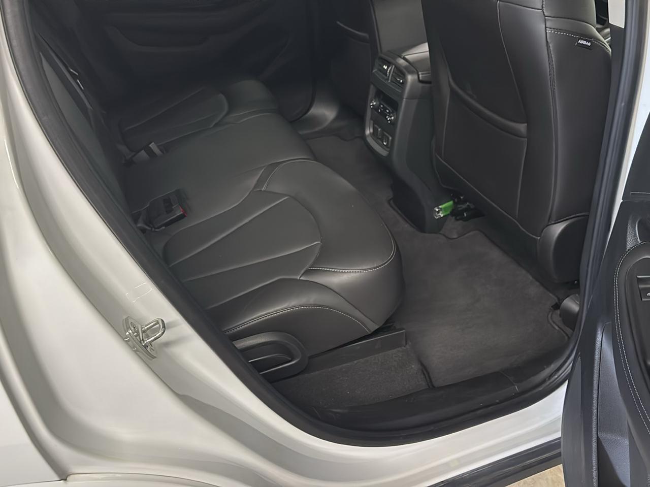 Buick Envision Essense AWD 2019