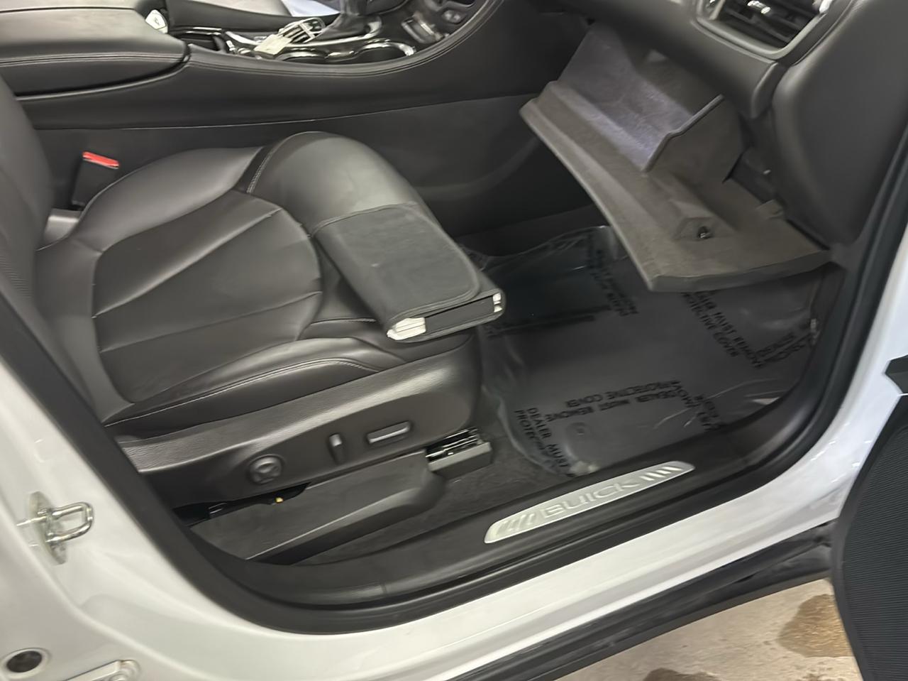 Buick Envision Essense AWD 2019