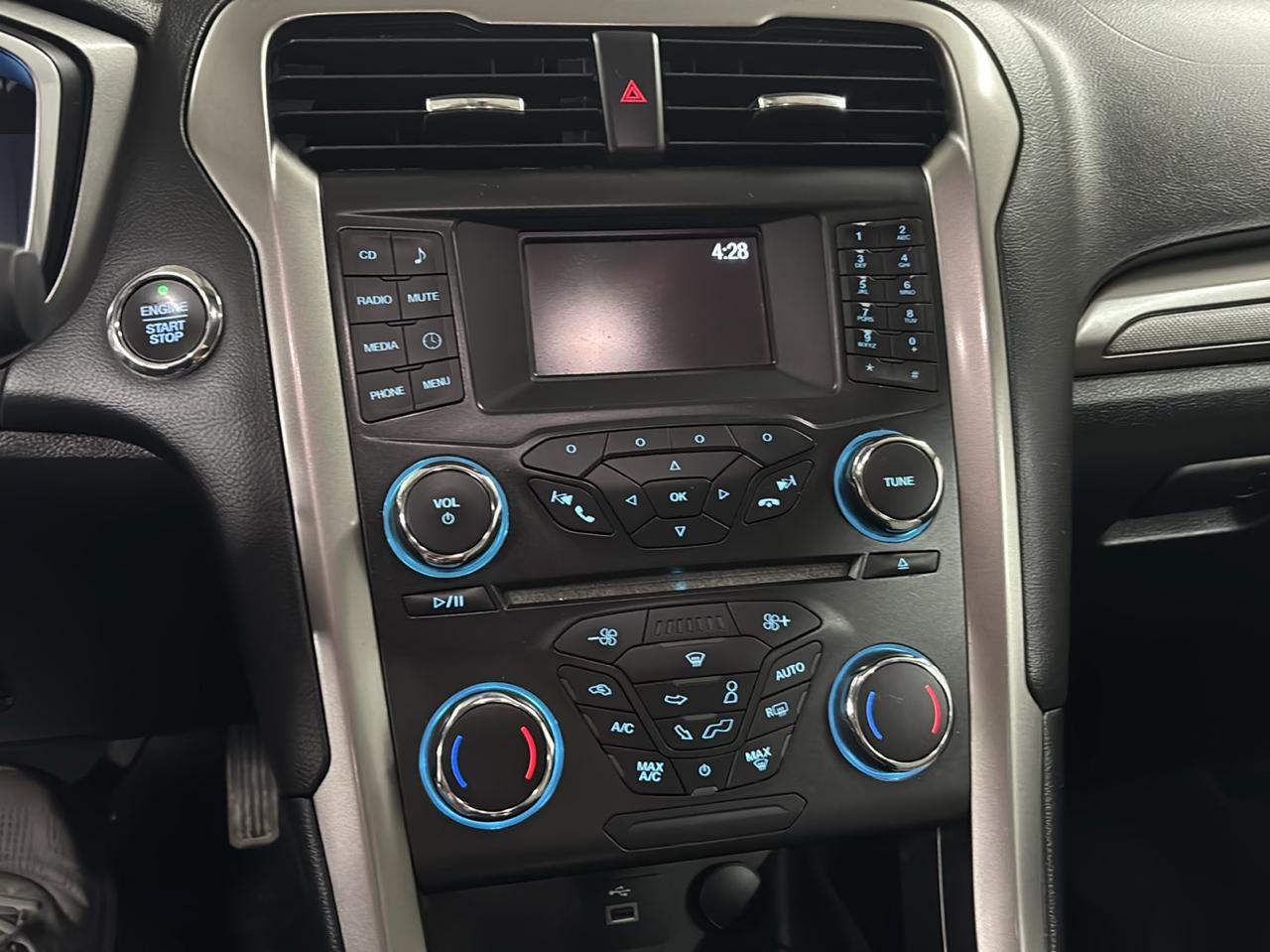 Ford Fusion Hybrid S 2018