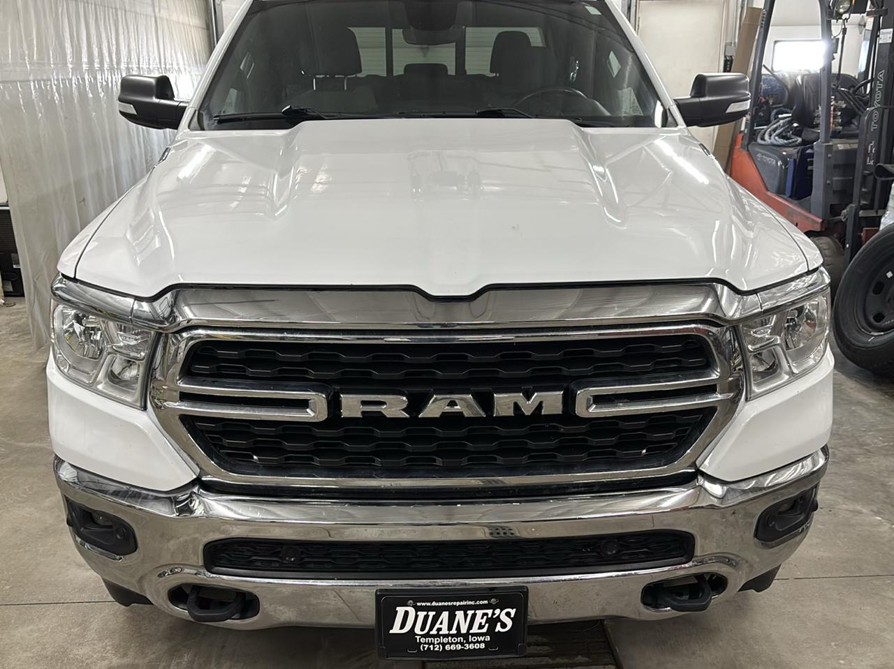 RAM 1500 Big Horn Quad Cab 4WD 2022