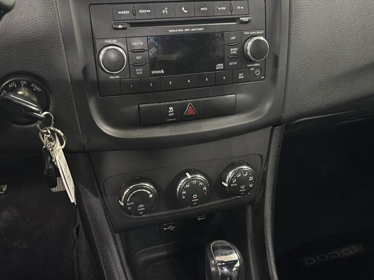 Dodge Avenger SXT 2012
