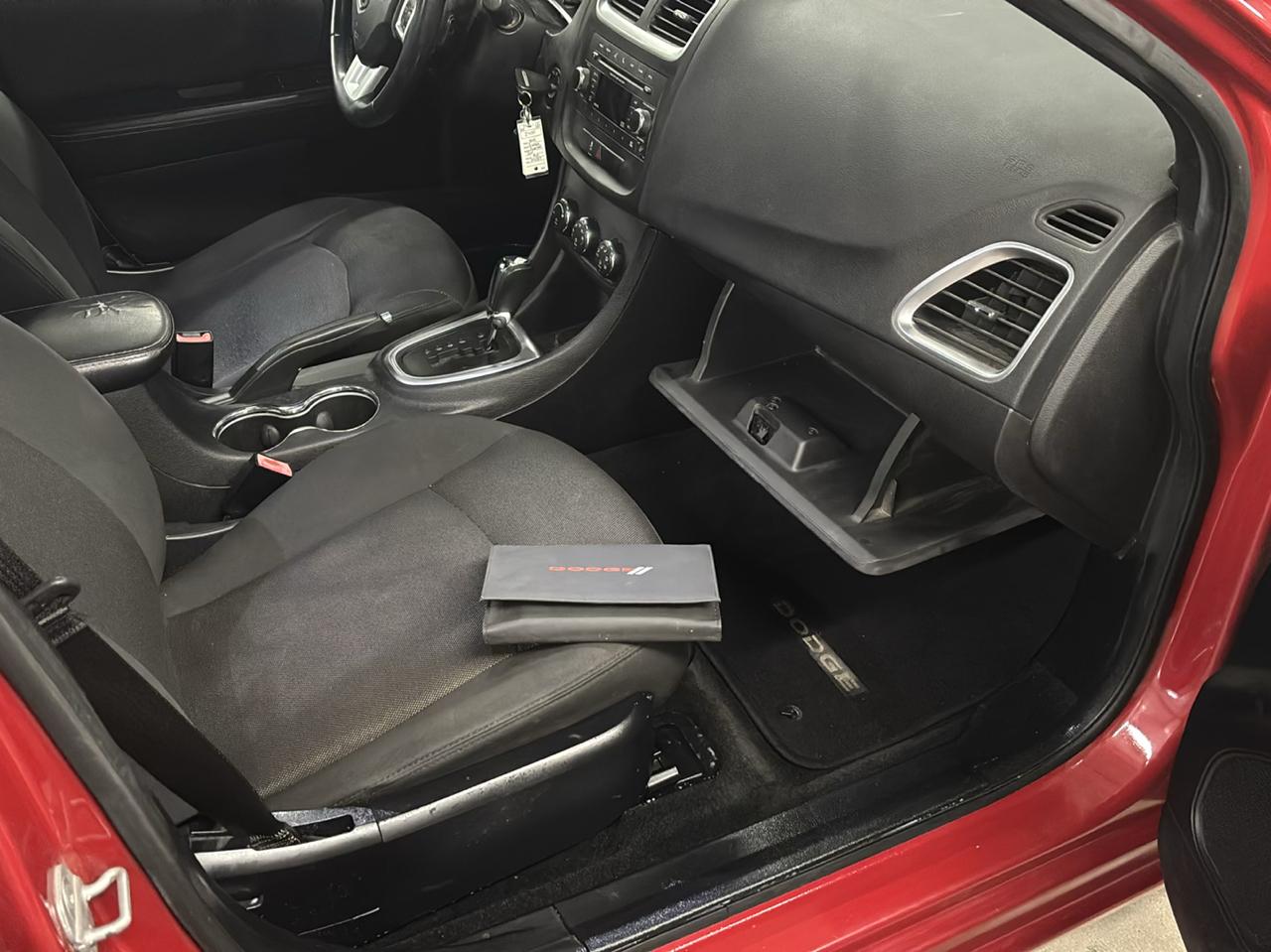 Dodge Avenger SXT 2012