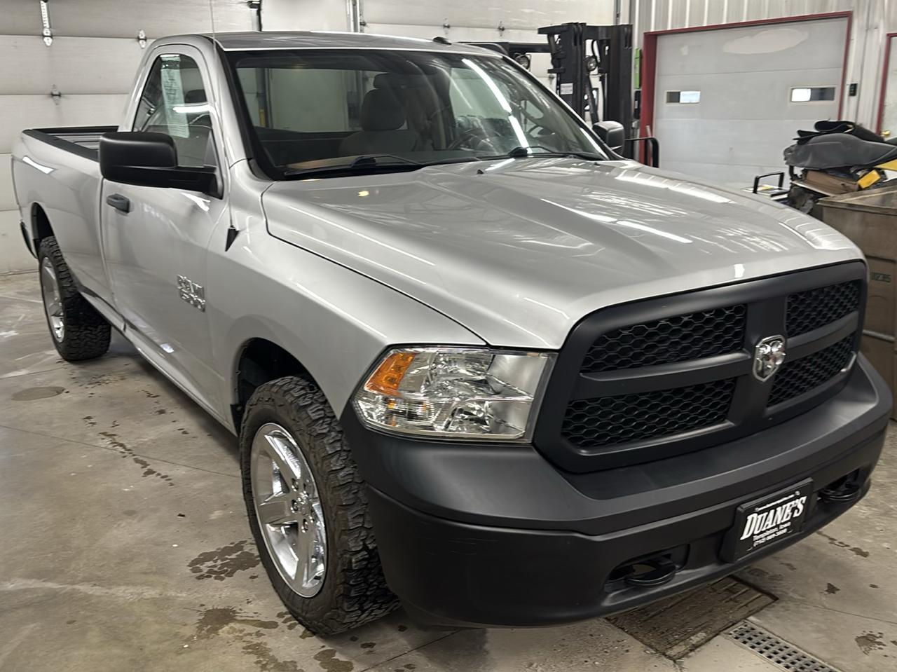 RAM 1500 Tradesman Regular Cab LWB 4WD 2018