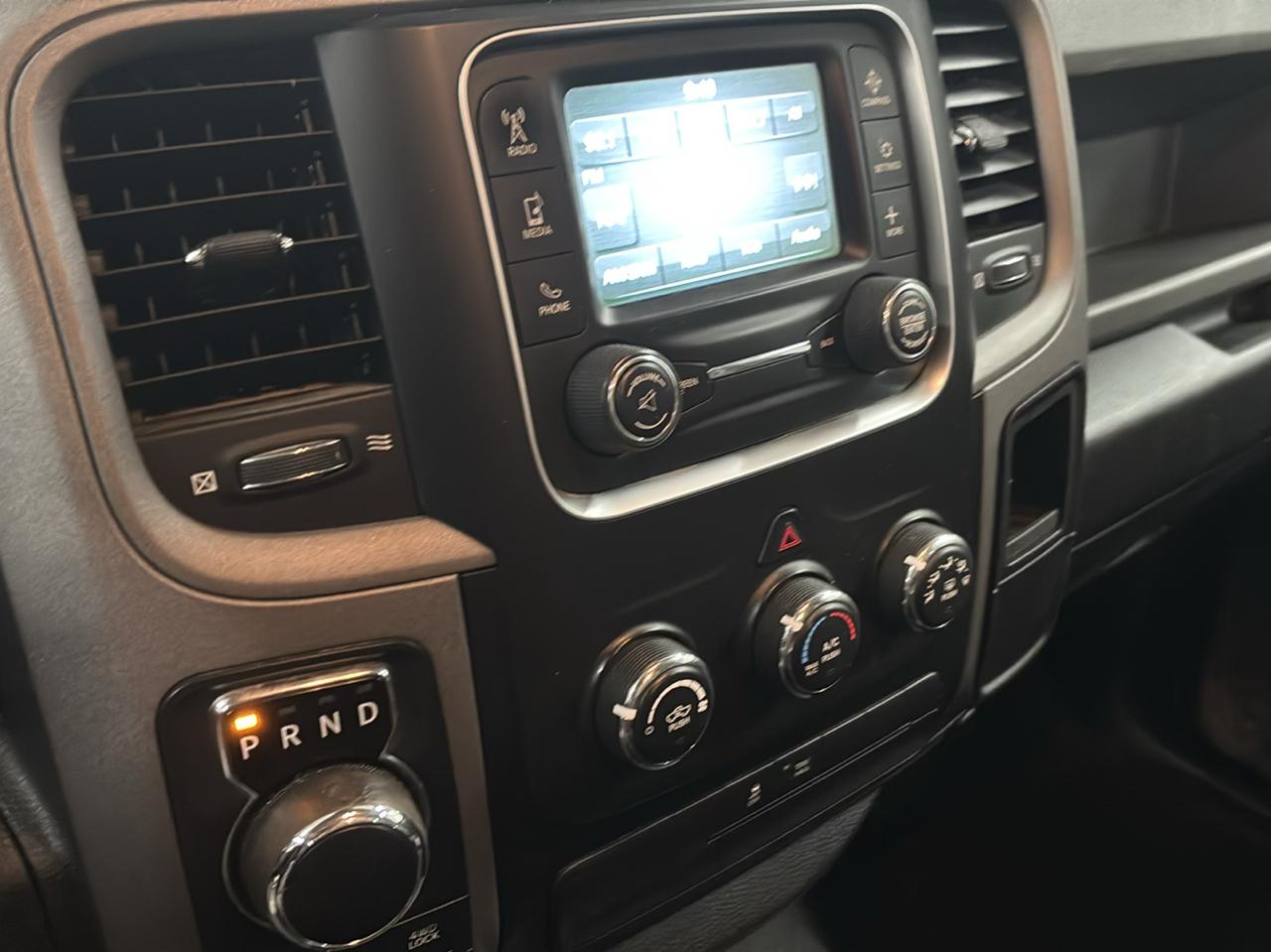 RAM 1500 Tradesman Regular Cab LWB 4WD 2018