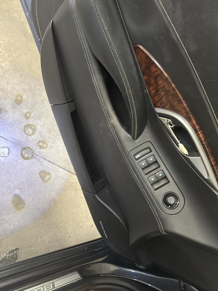 Buick LaCrosse Leather Package 2013