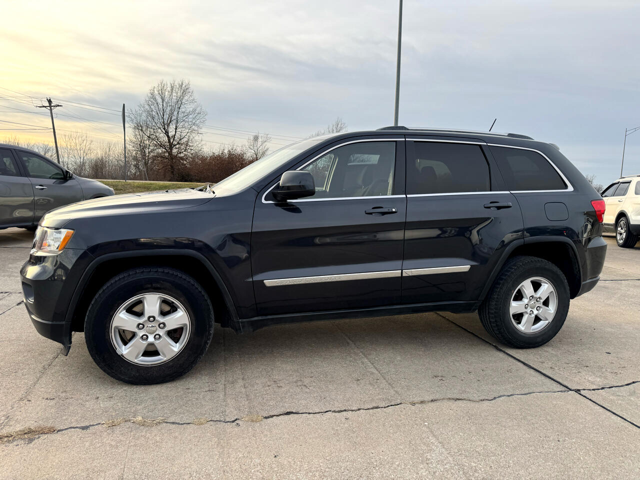 Jeep Grand Cherokee Laredo 4WD 2012