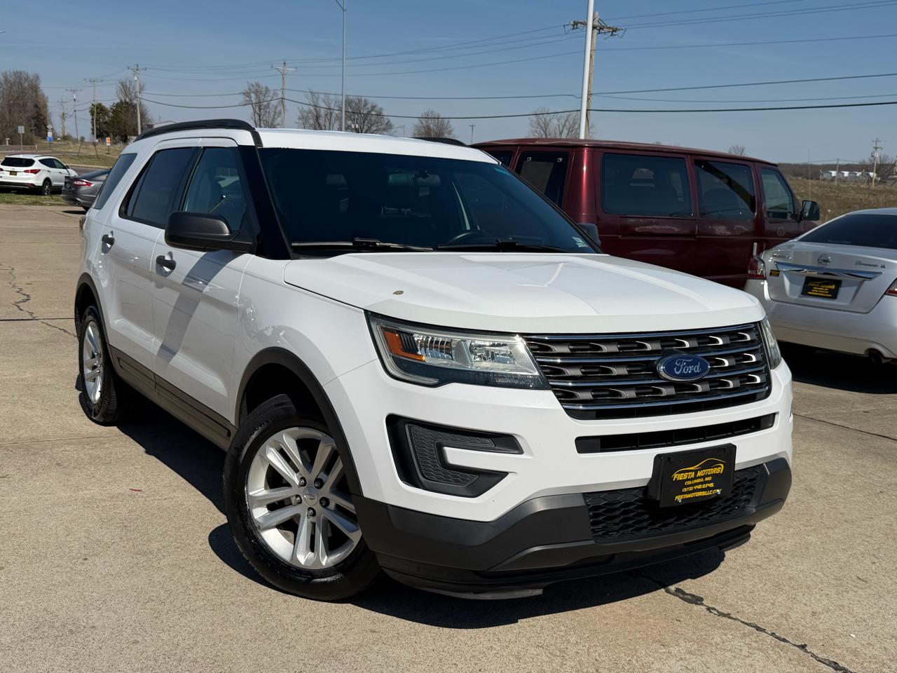 Ford Explorer Base FWD 2016