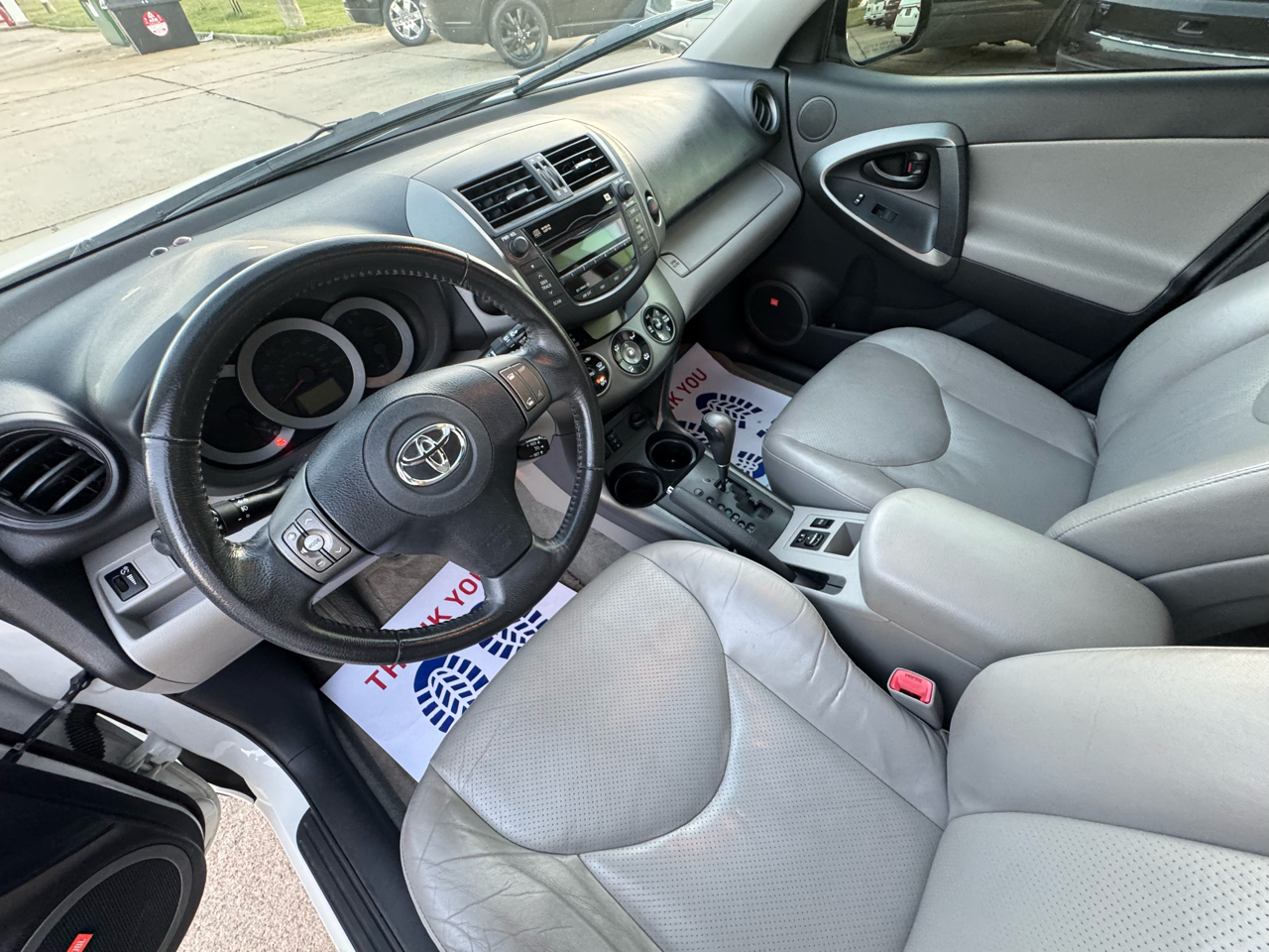 Toyota RAV4 Limited V6 4WD 2011 Toyota RAV4 Limited V6 4WD 2011