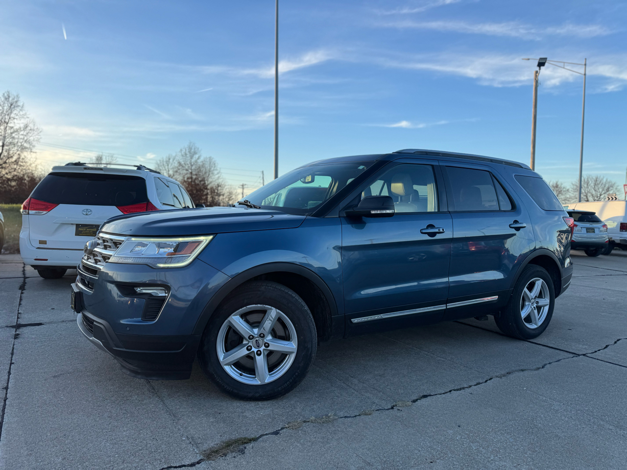 Ford Explorer XLT FWD 2018