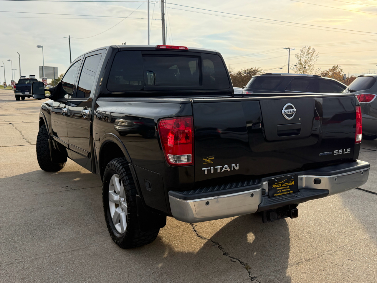 Nissan Titan PRO-4X Crew Cab 4WD SWB 2010