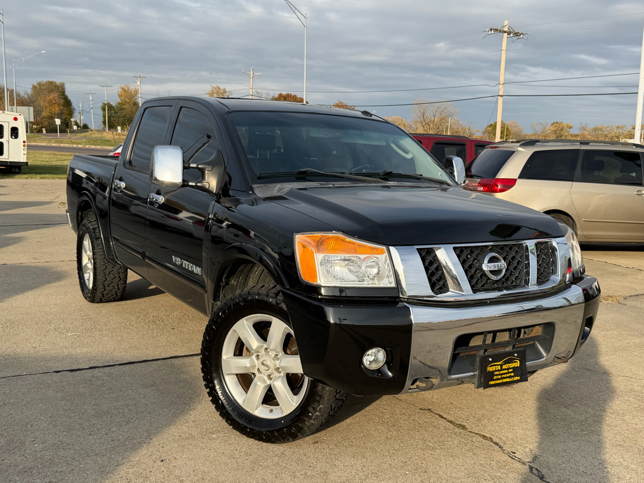 Nissan Titan PRO-4X Crew Cab 4WD SWB 2010