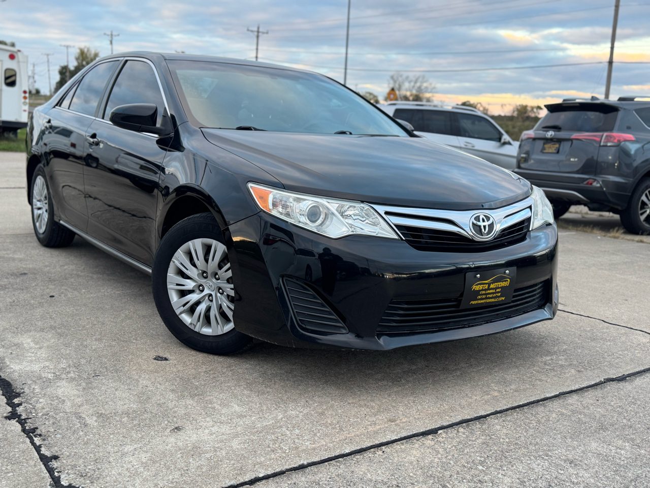 2012 Toyota Camry 4dr Sdn LE Auto