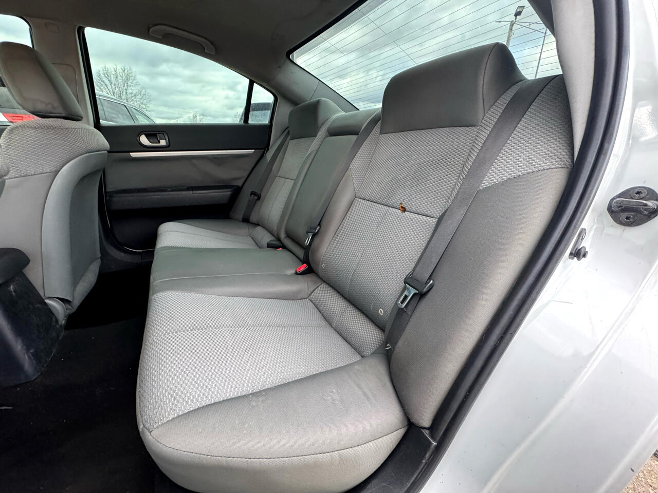 Mitsubishi Galant FE 2010