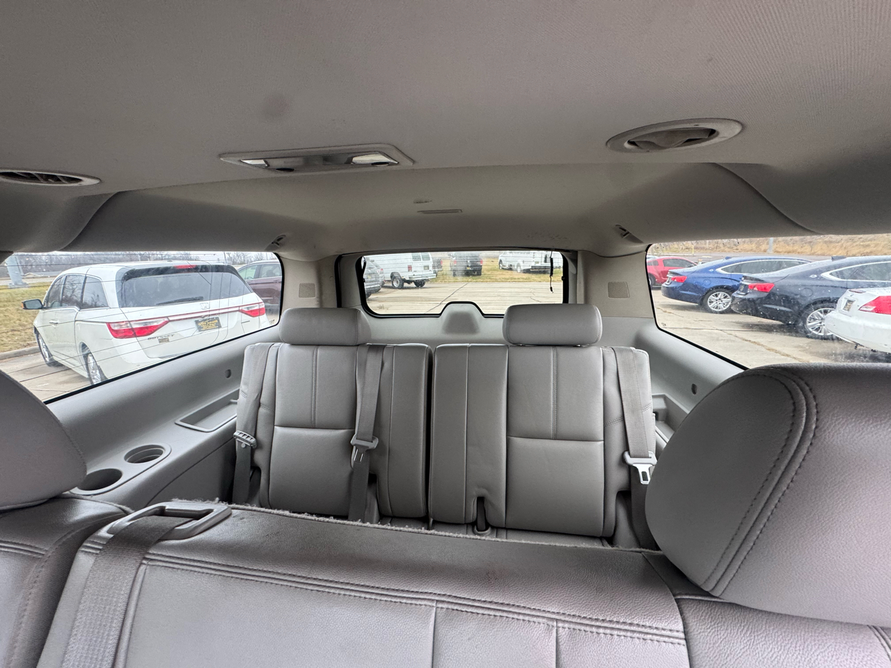 GMC Yukon XL SLT-1 1/2 Ton 4WD 2012