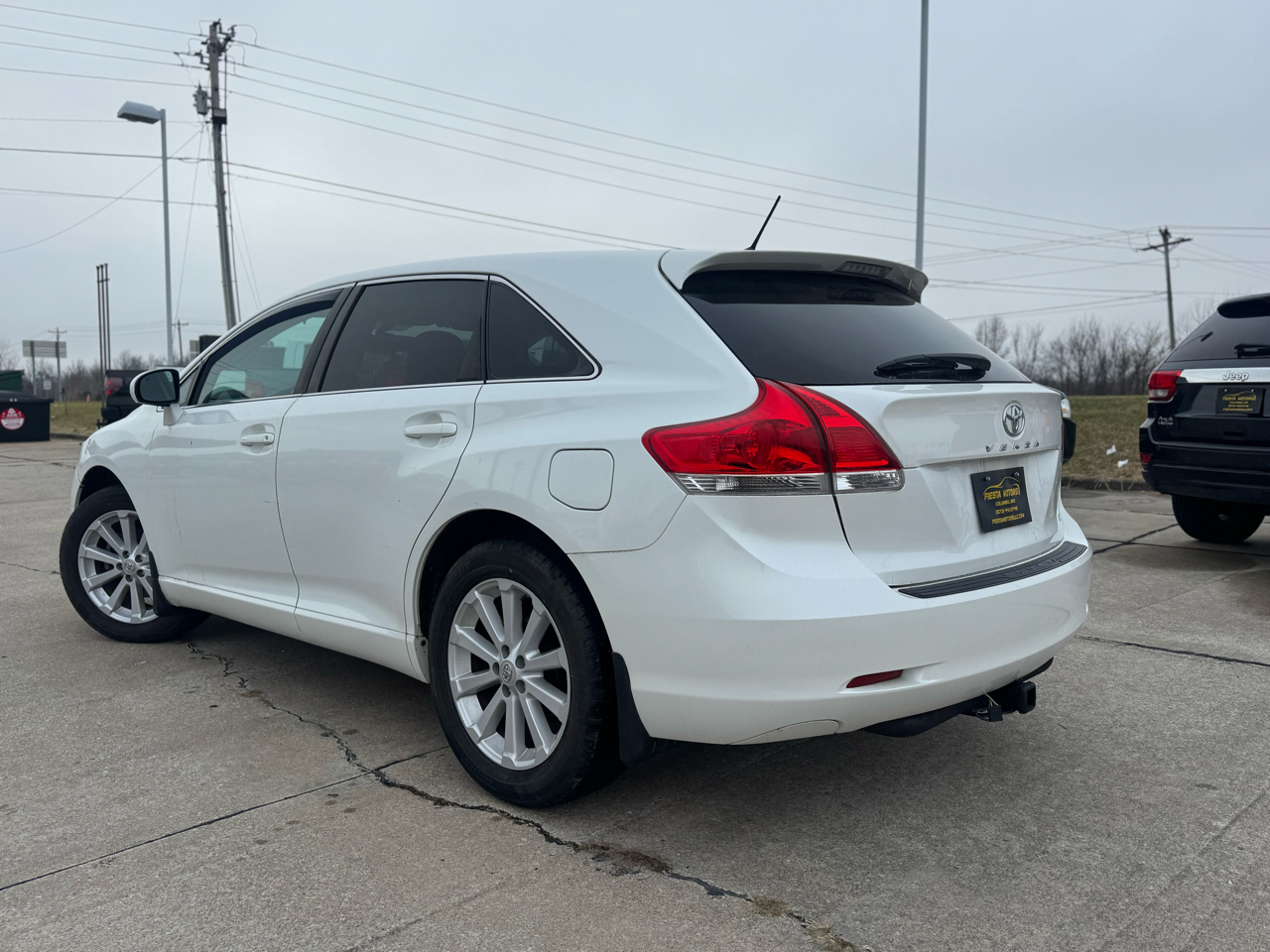 Toyota Venza LE I4 FWD 2012