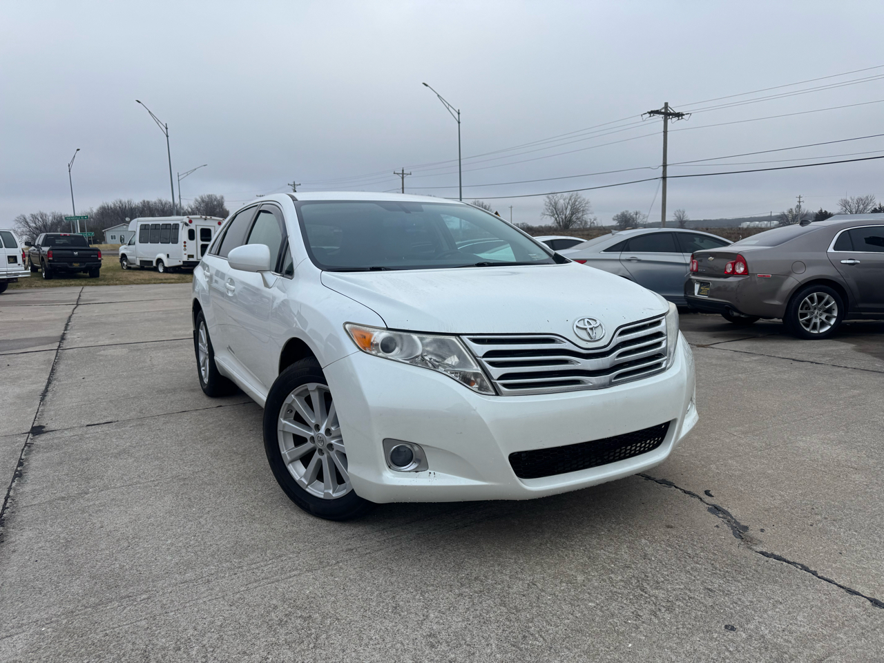 Toyota Venza LE I4 FWD 2012