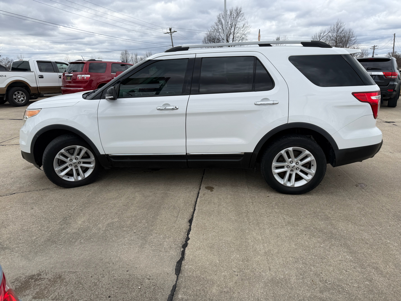 Ford Explorer XLT 4WD 2014