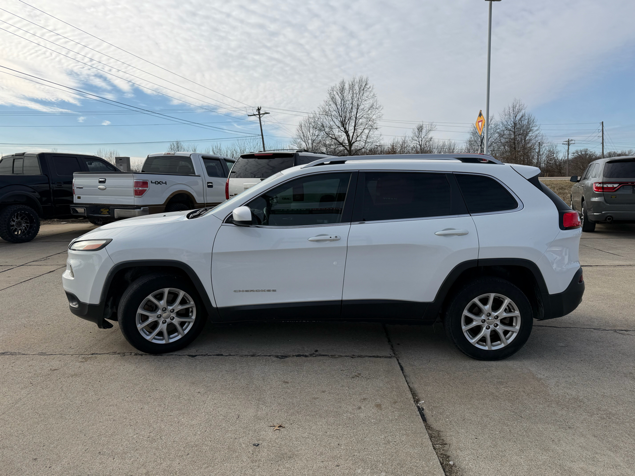Jeep Cherokee Latitude FWD 2017