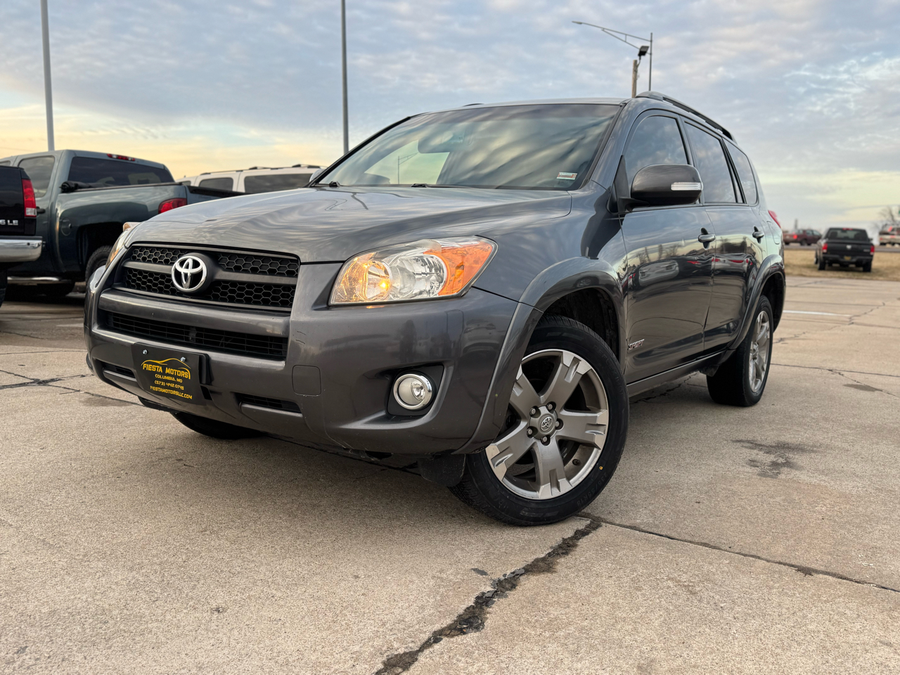 Toyota RAV4 Sport I4 4WD 2011