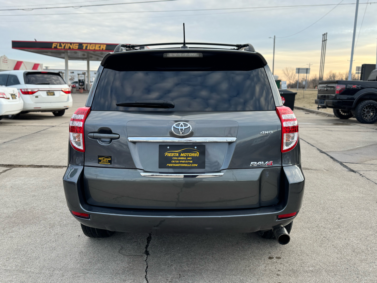 Toyota RAV4 Sport I4 4WD 2011