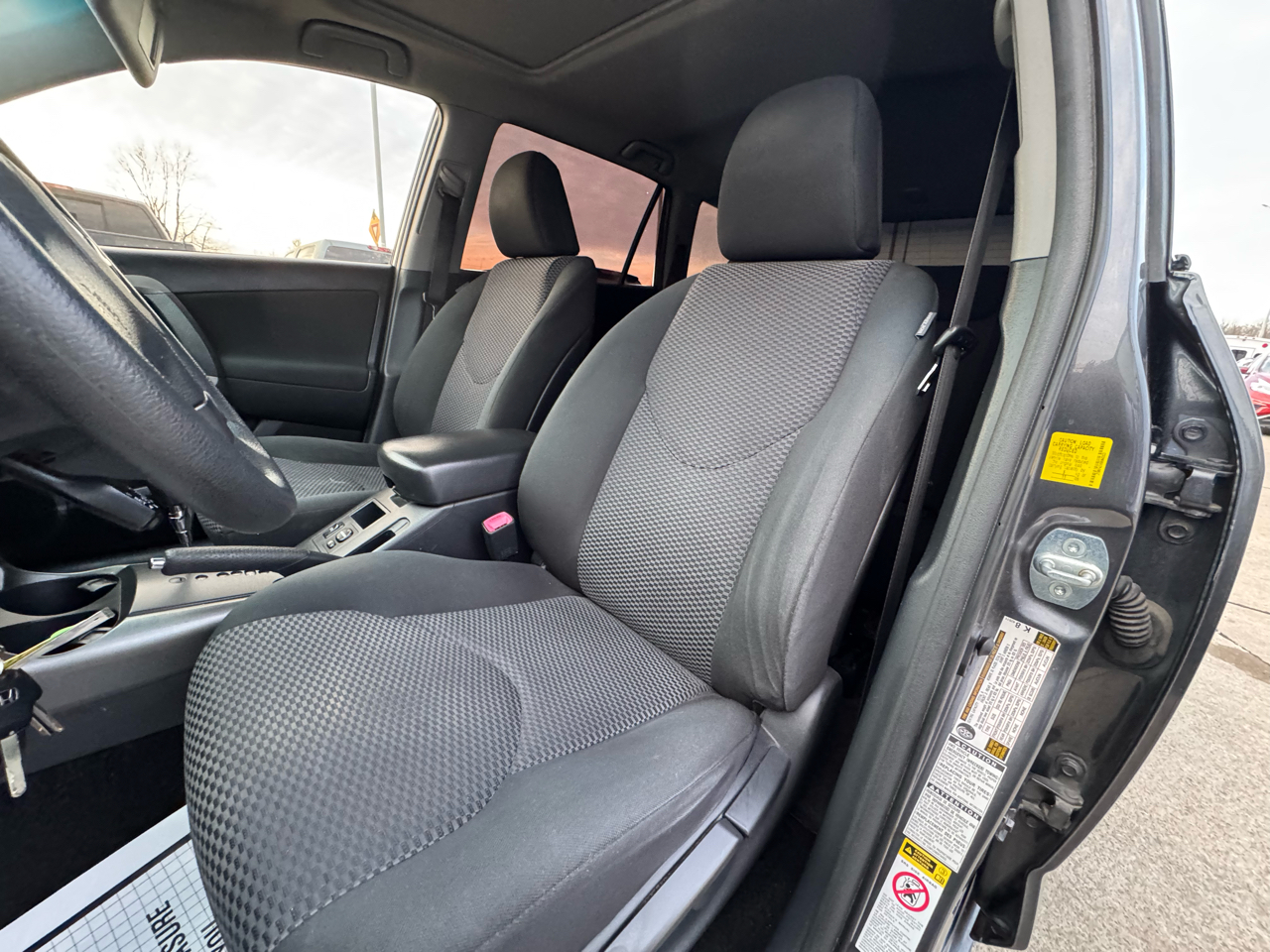 Toyota RAV4 Sport I4 4WD 2011