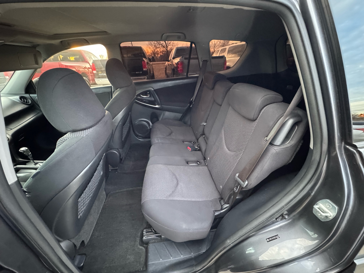 Toyota RAV4 Sport I4 4WD 2011