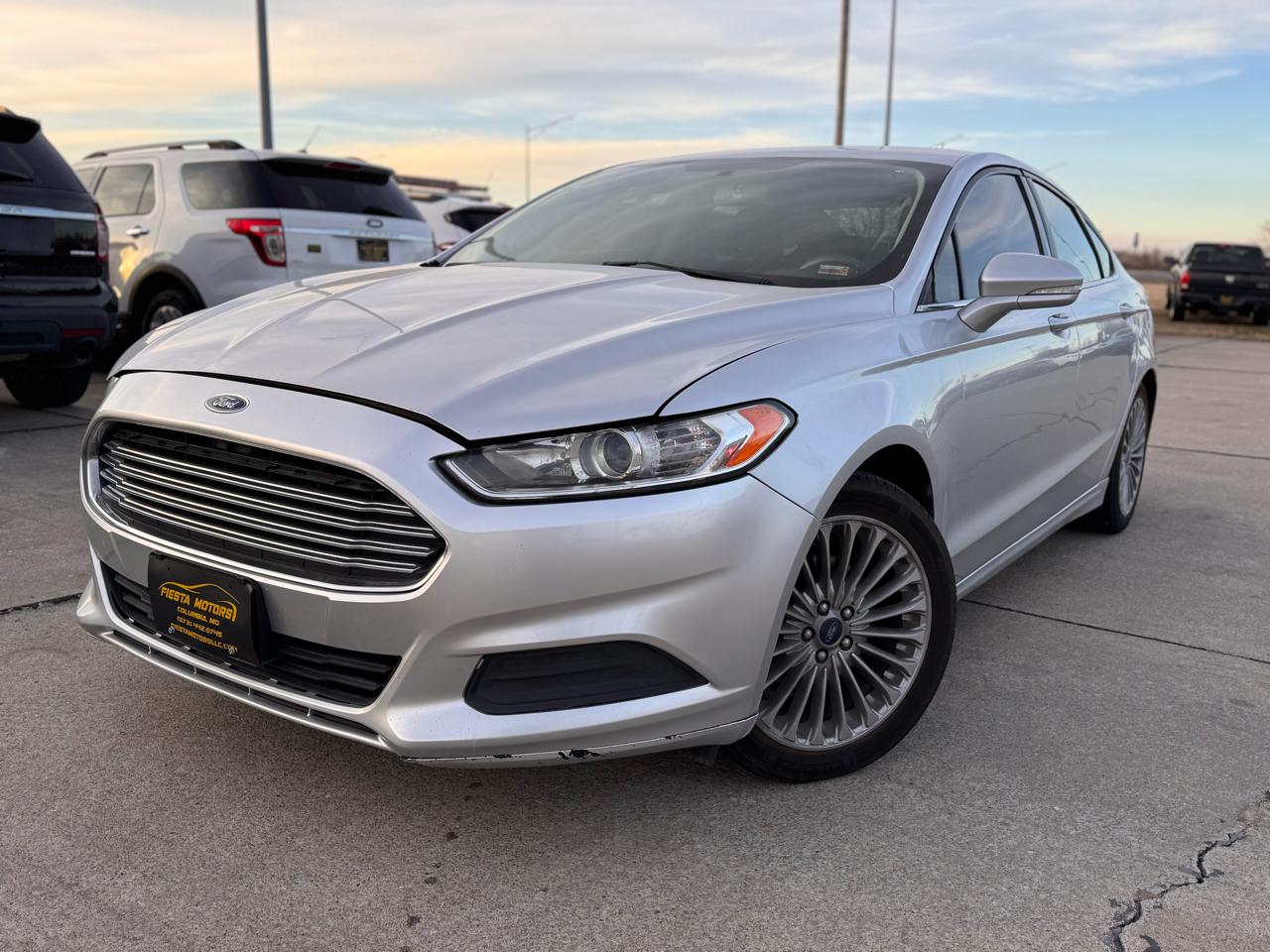 Ford Fusion SE 2015