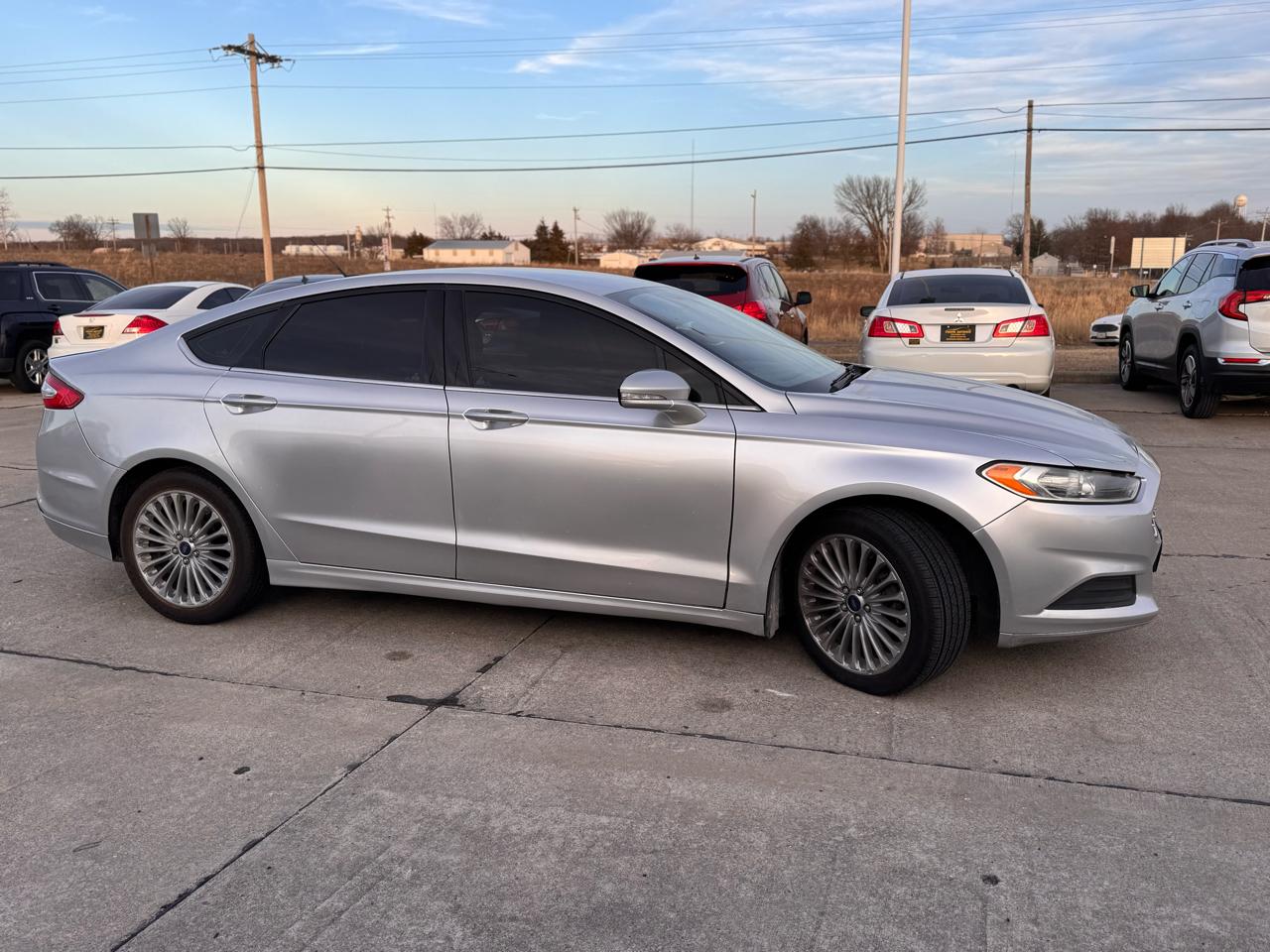 Ford Fusion SE 2015
