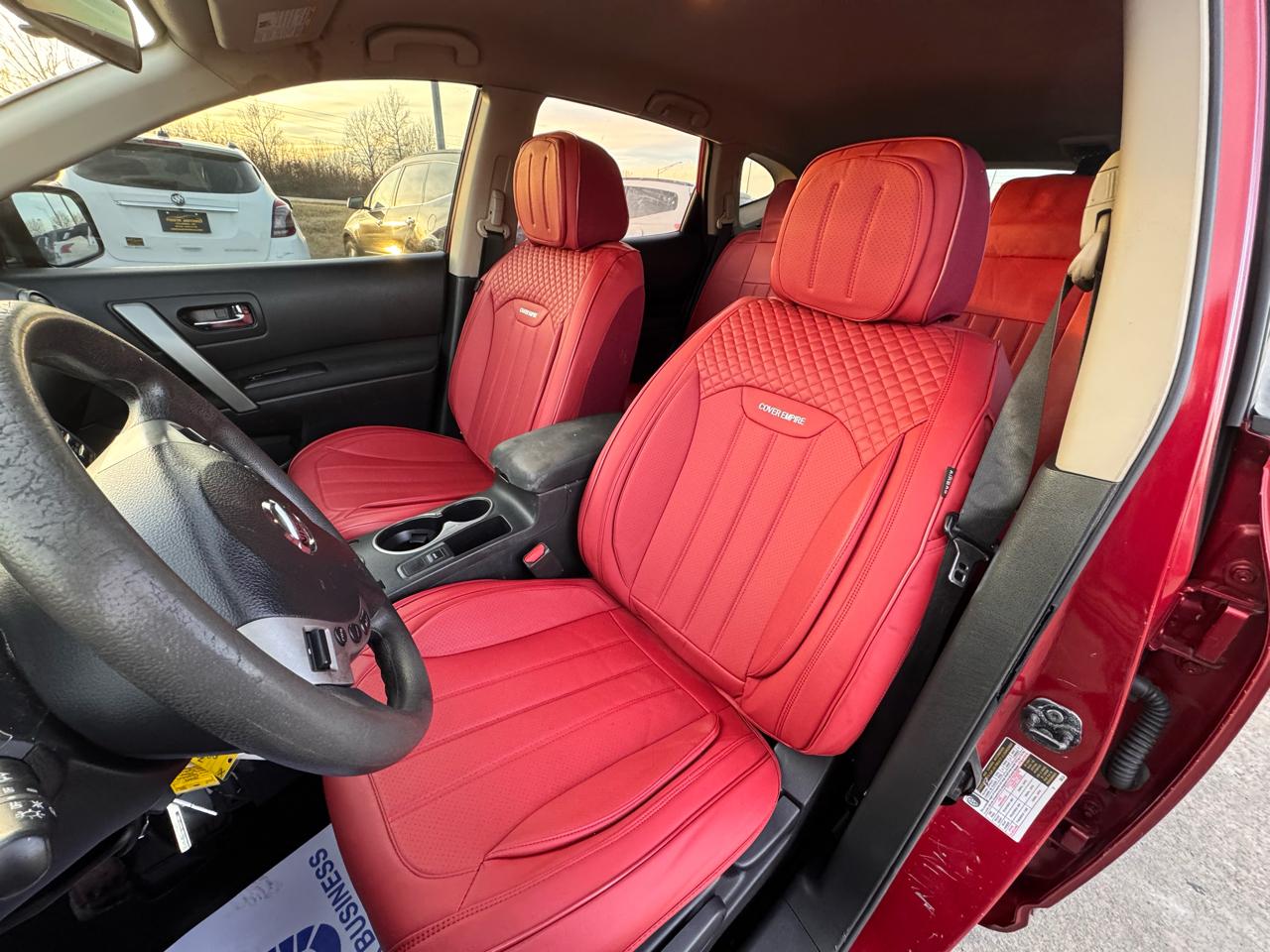 Nissan Rogue S FWD Krom Edition 2012