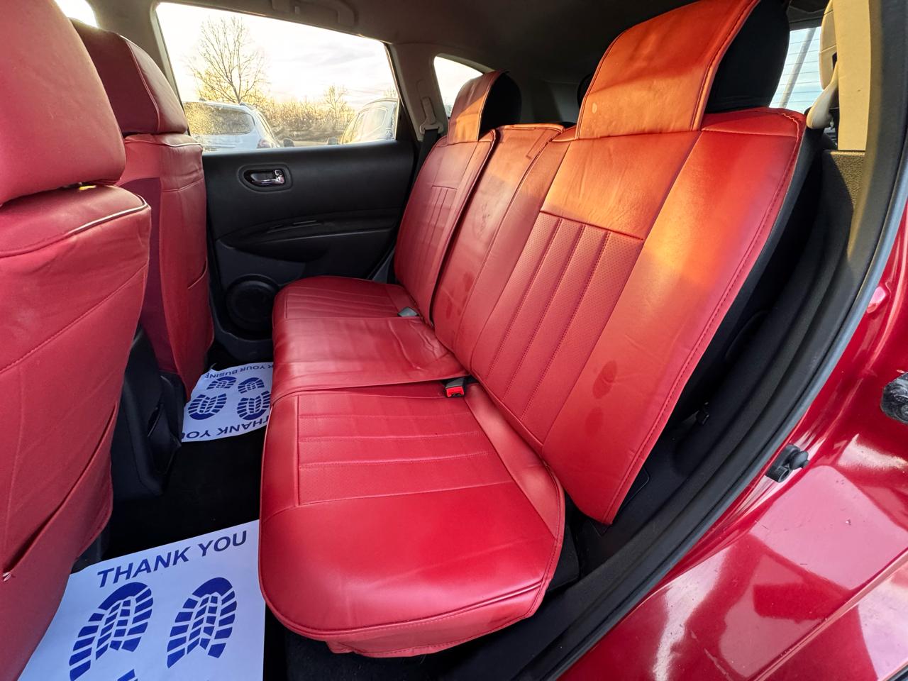 Nissan Rogue S FWD Krom Edition 2012