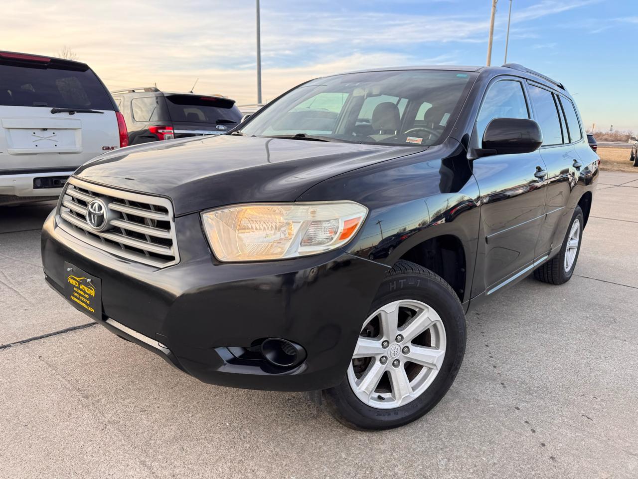 Toyota Highlander Base 2WD 2008