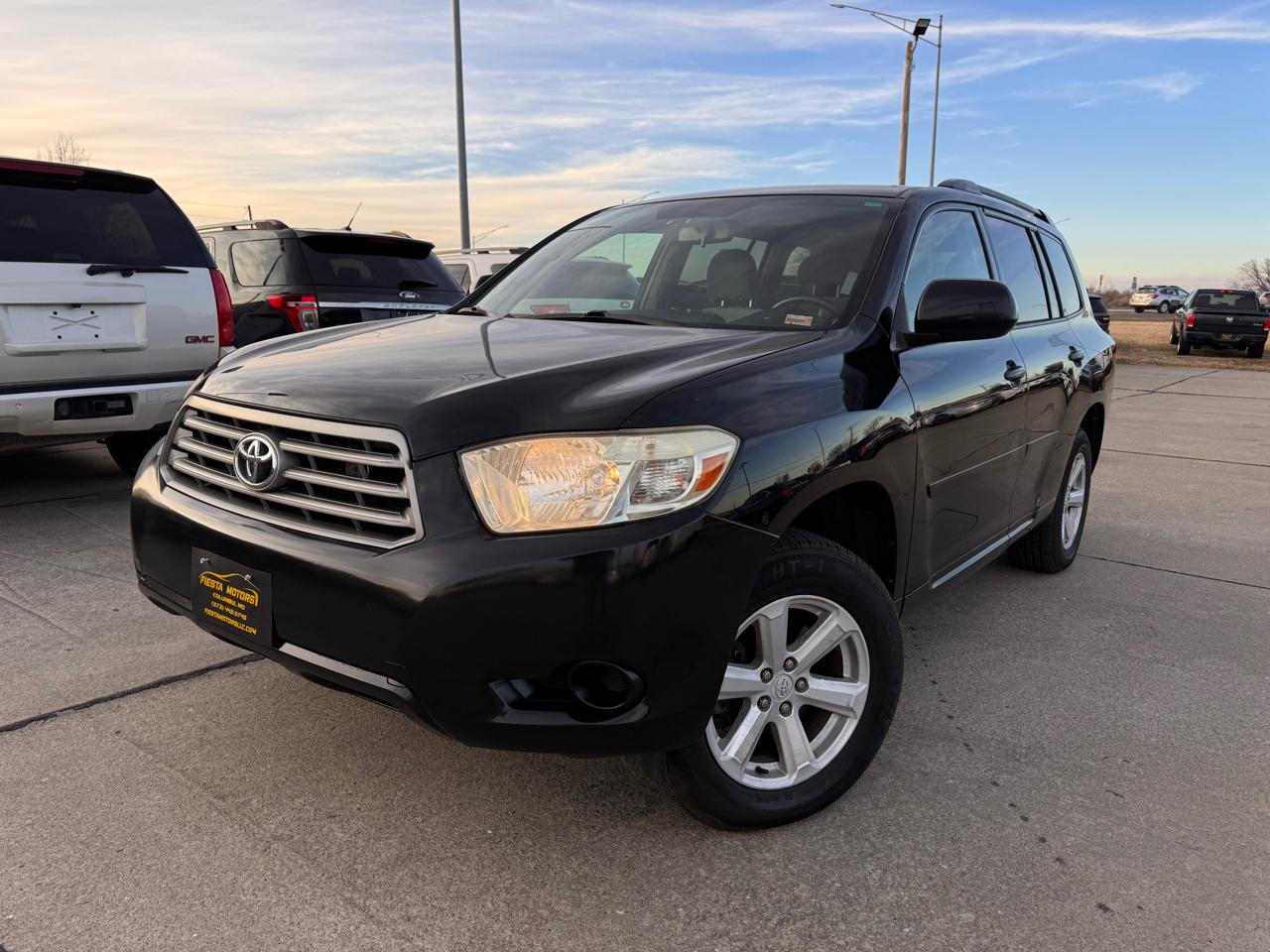 Toyota Highlander Base 2WD 2008