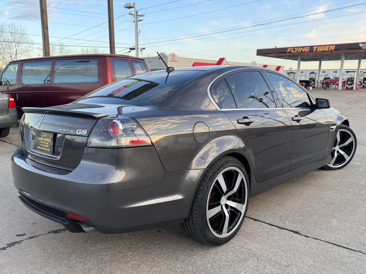 Pontiac G8 Base 2009