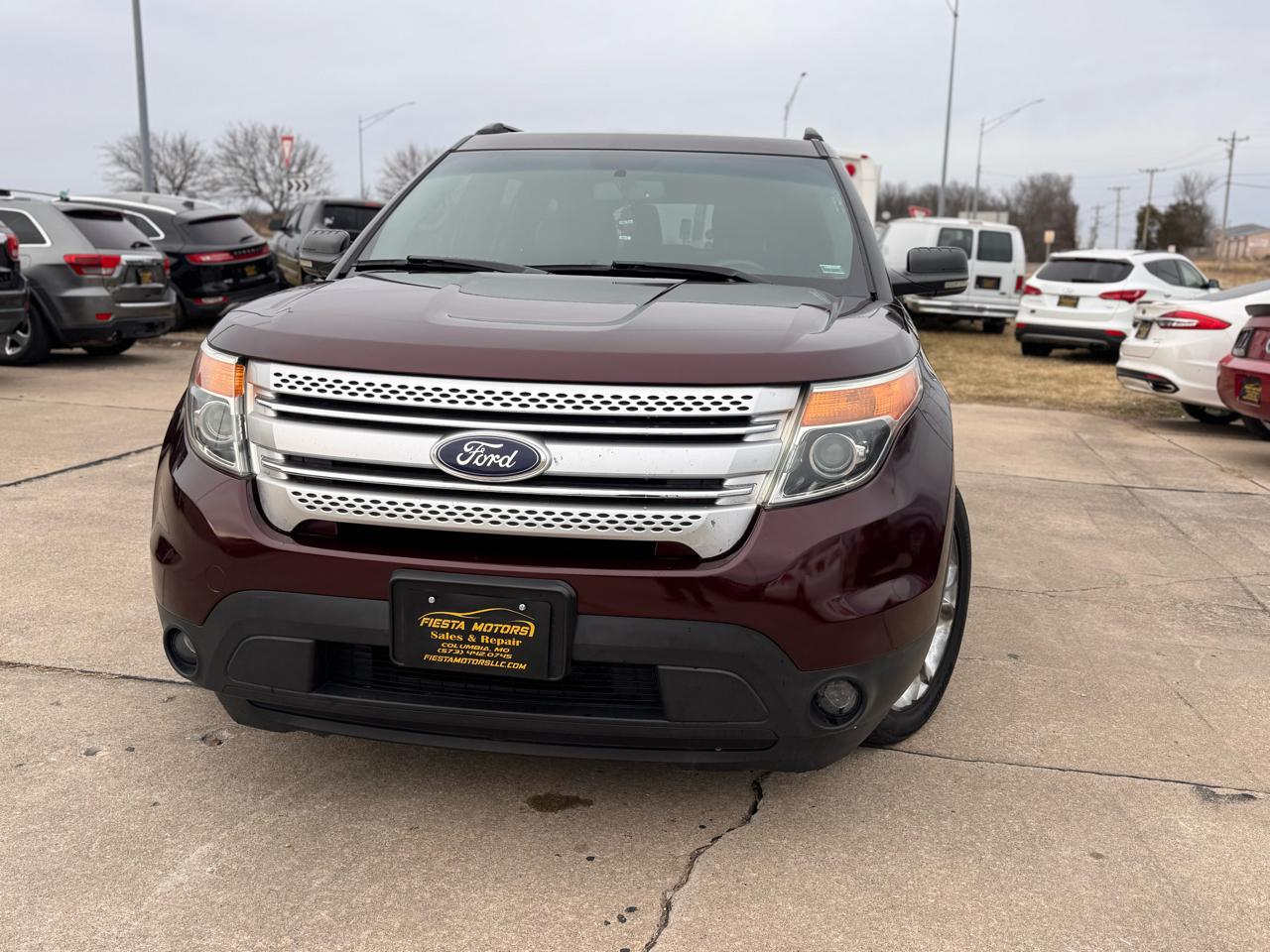 Ford Explorer XLT FWD 2011