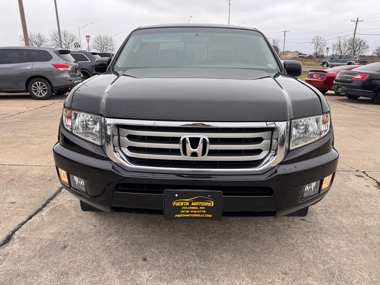 Honda Ridgeline RTL w/ Leather and Navigation 2012