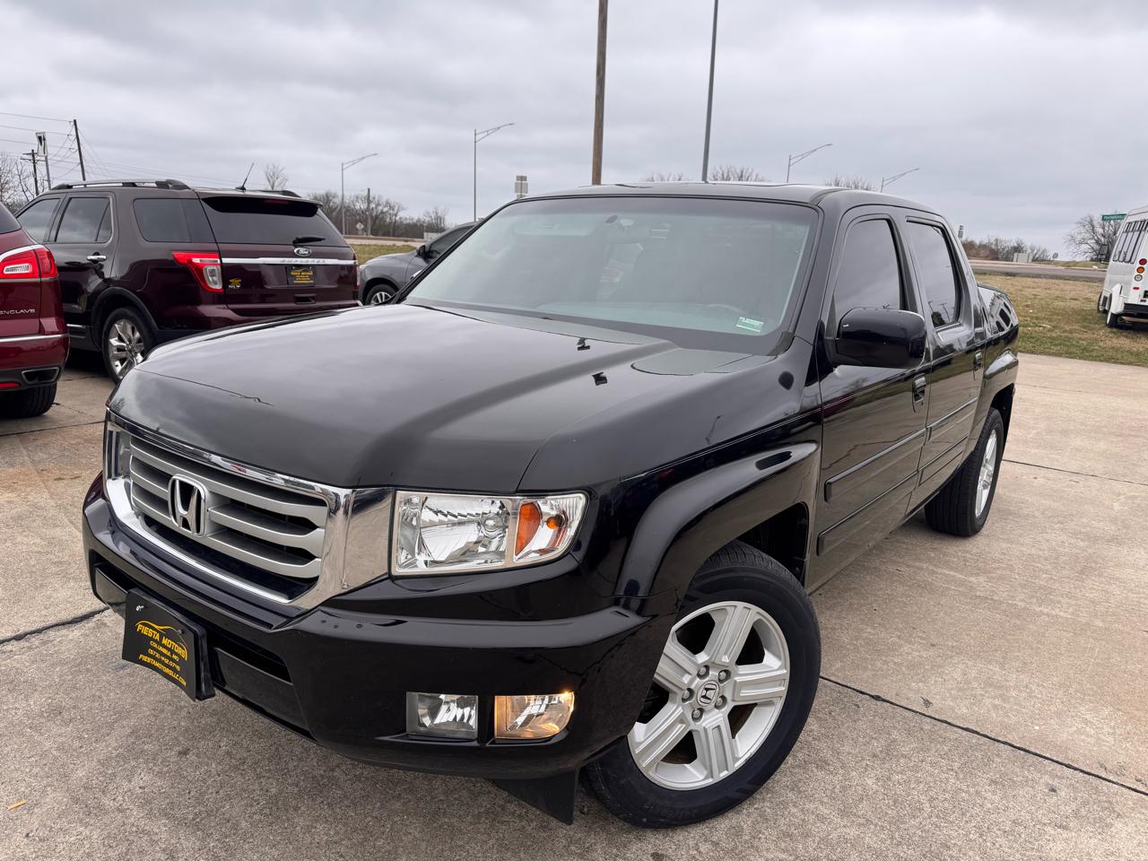 Honda Ridgeline RTL w/ Leather and Navigation 2012