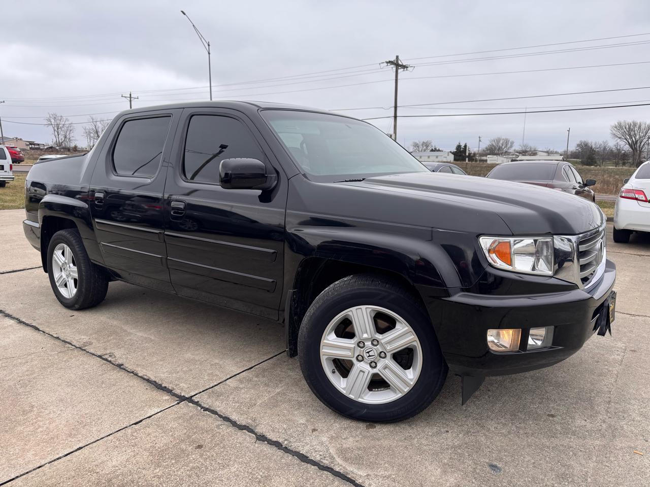 Honda Ridgeline RTL w/ Leather and Navigation 2012