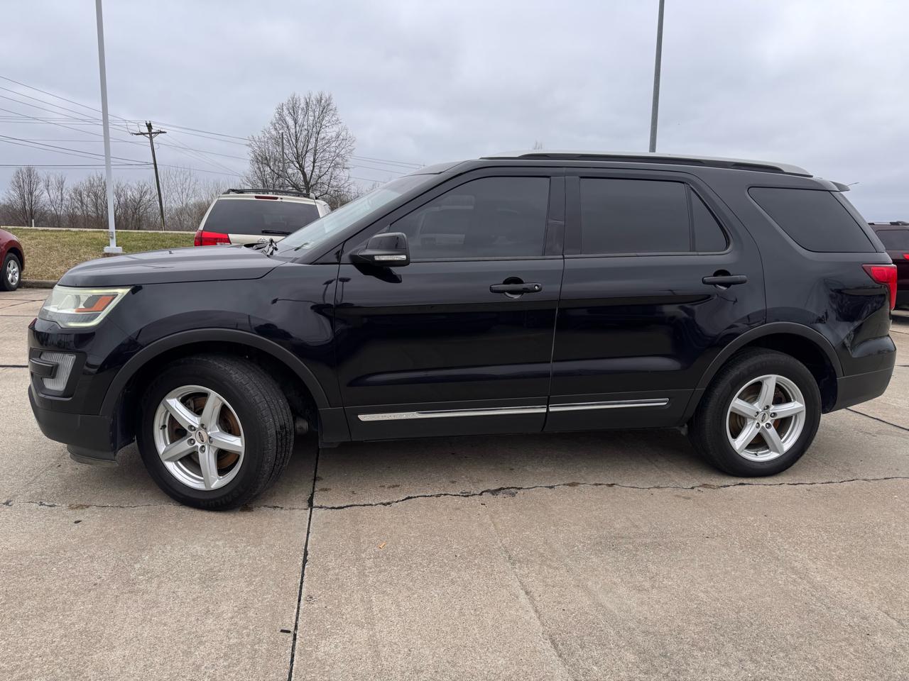 Ford Explorer XLT 4WD 2016