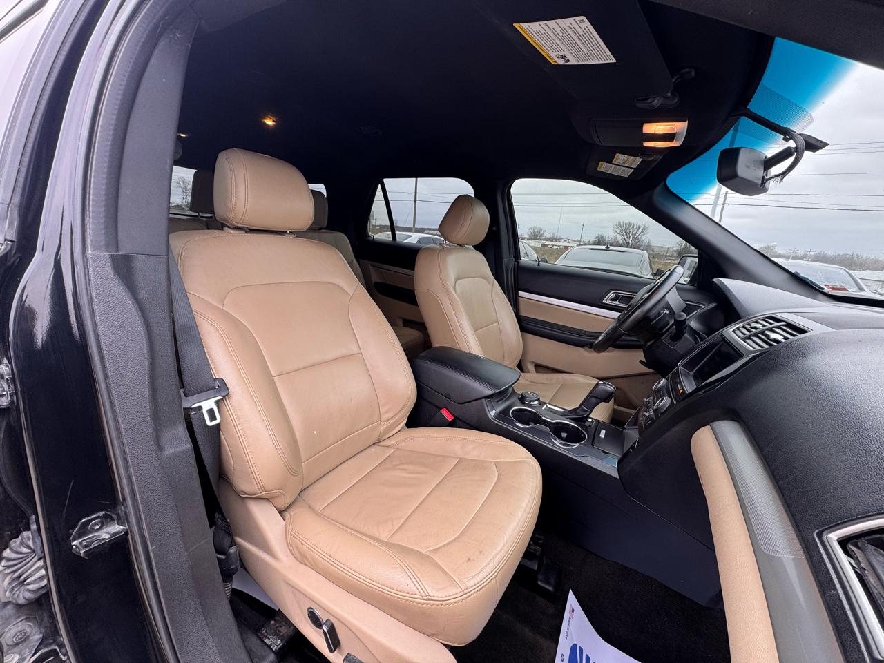 Ford Explorer XLT 4WD 2016