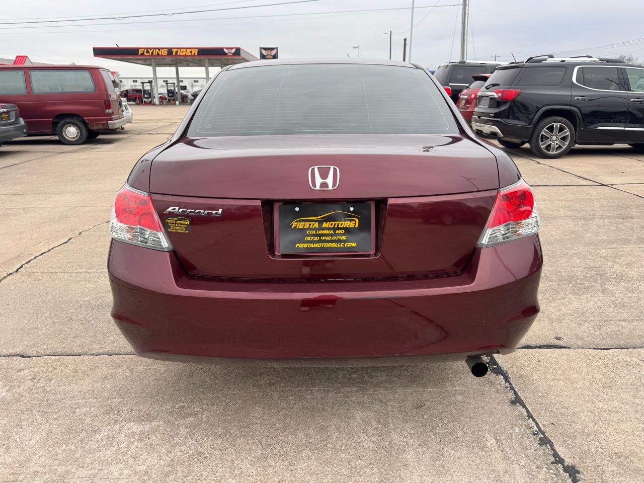 Honda Accord LX sedan AT 2010